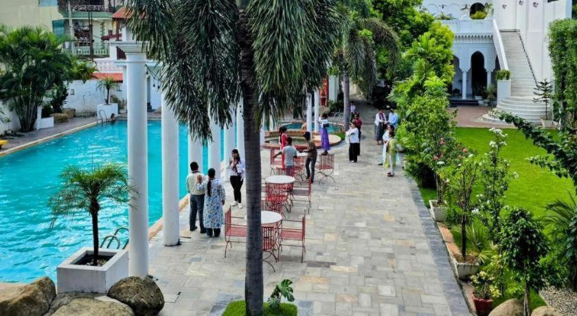 Club Denovo Butwal Exterior foto