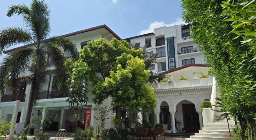 Club Denovo Butwal Exterior foto