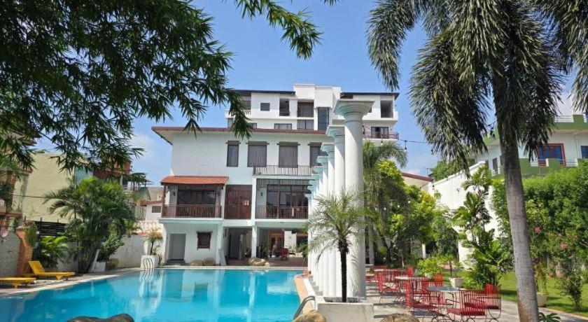 Club Denovo Butwal Exterior foto
